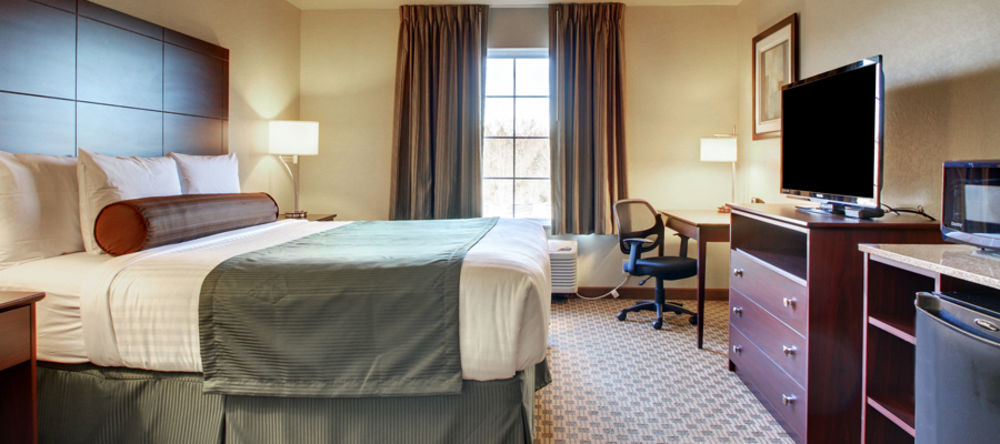 Cobblestone Inn & Suites-Kersey Экстерьер фото